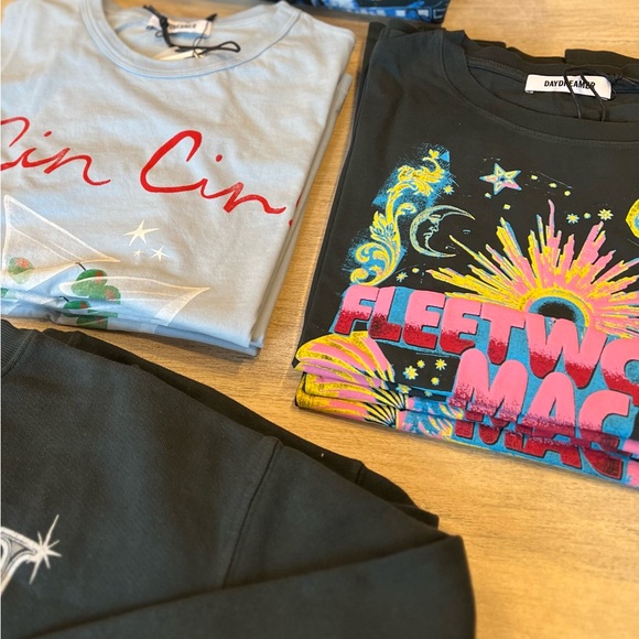 Daydreamer Fleetwood Mac Celestial Bouquet Boyfriend Tee - Picture 4 of 13